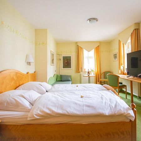 Hotel-Pension Eschwege Bagian luar foto