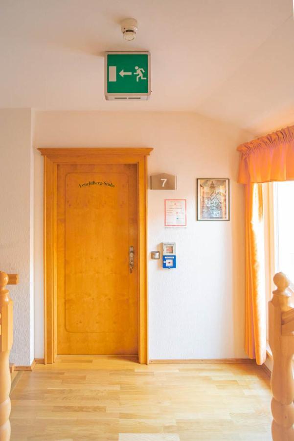 Hotel-Pension Eschwege Bagian luar foto