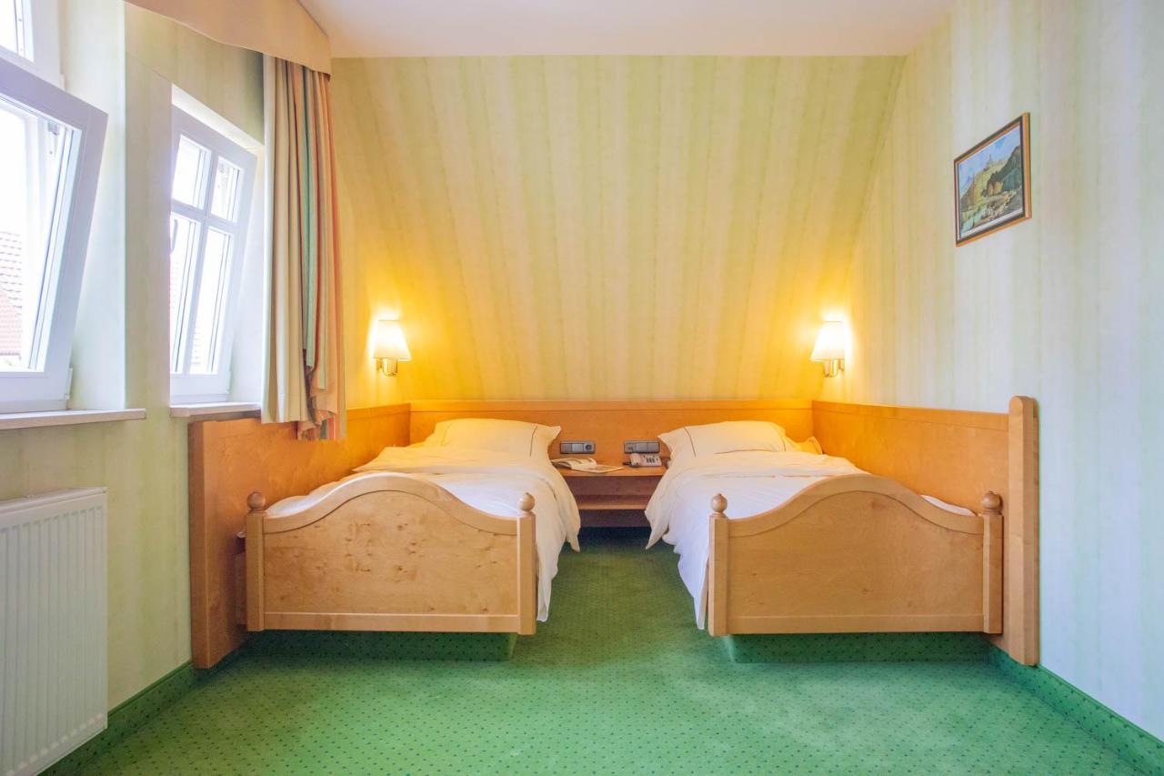Hotel-Pension Eschwege Bagian luar foto