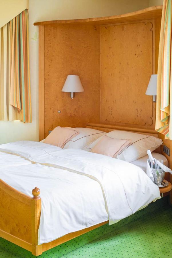 Hotel-Pension Eschwege Bagian luar foto
